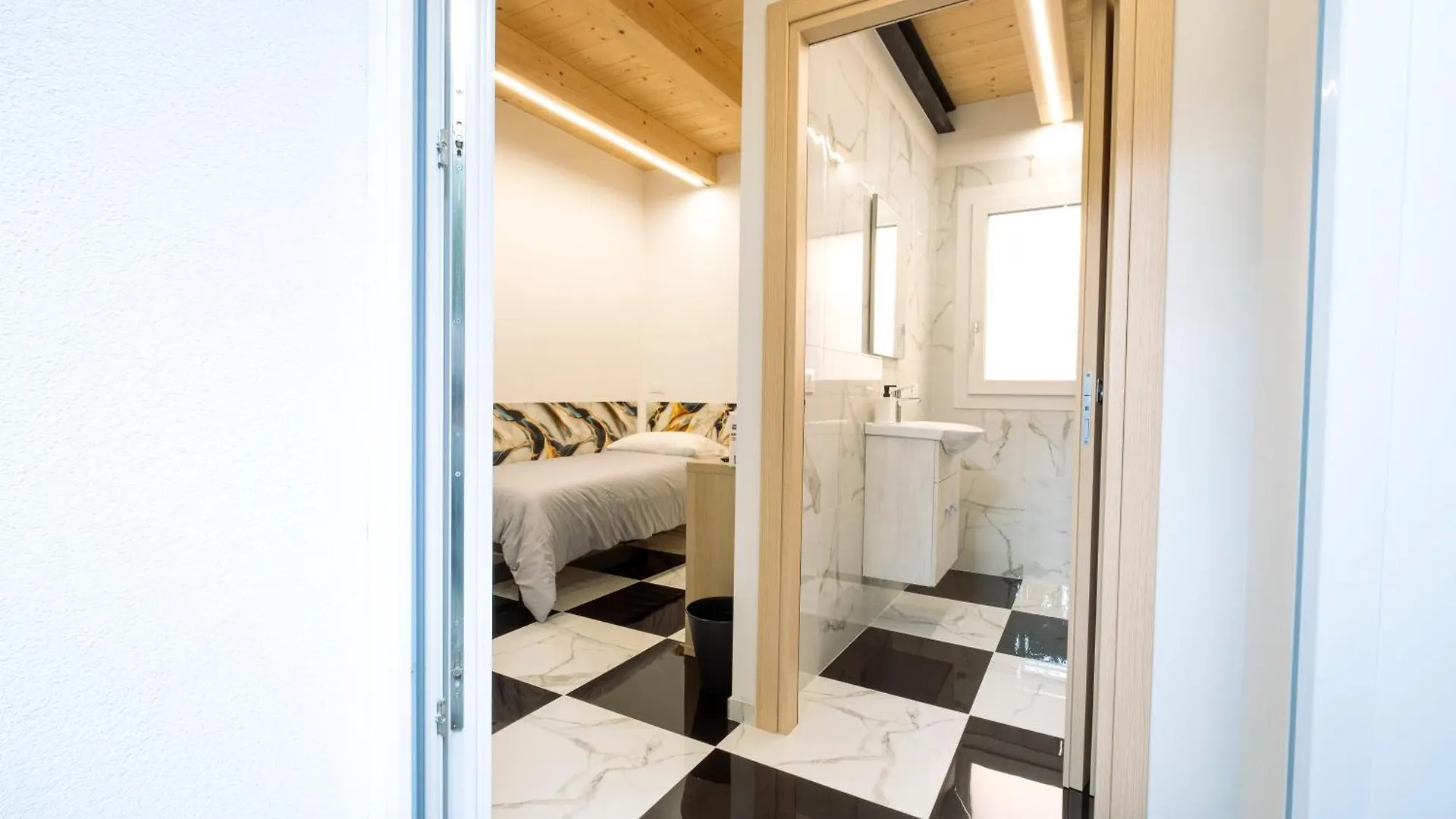 Apartment Celeste Charme Rooms Ponte di Brenta Italien